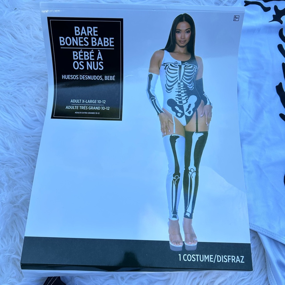 Women’s bare bones costume (R) - Picture 3 of 3